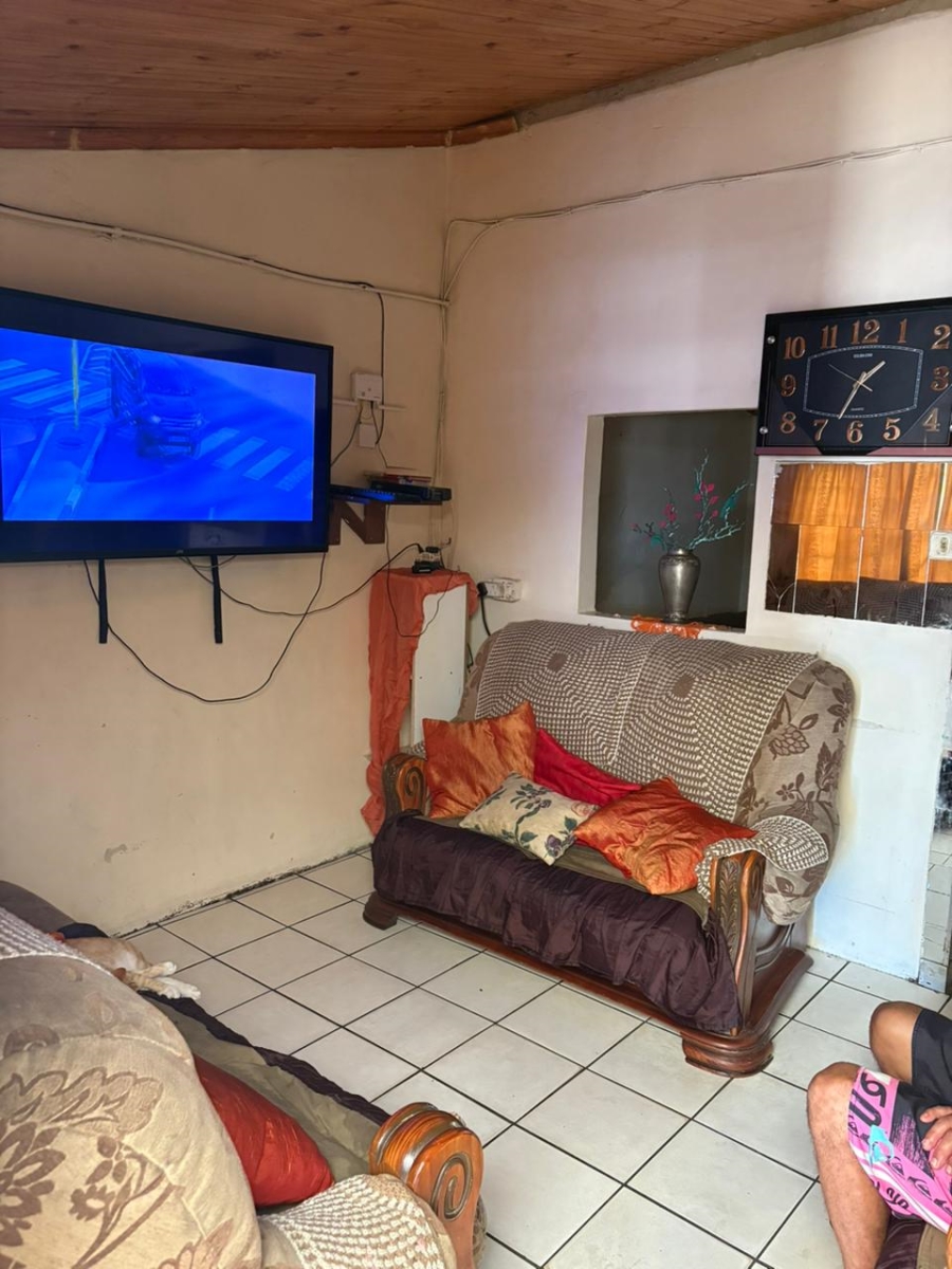 3 Bedroom Property for Sale in Kleinvlei Western Cape